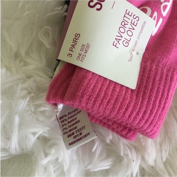 SO Woman’s Juniors No Prob Llama glove set pink white cream and black - Picture 6 of 11